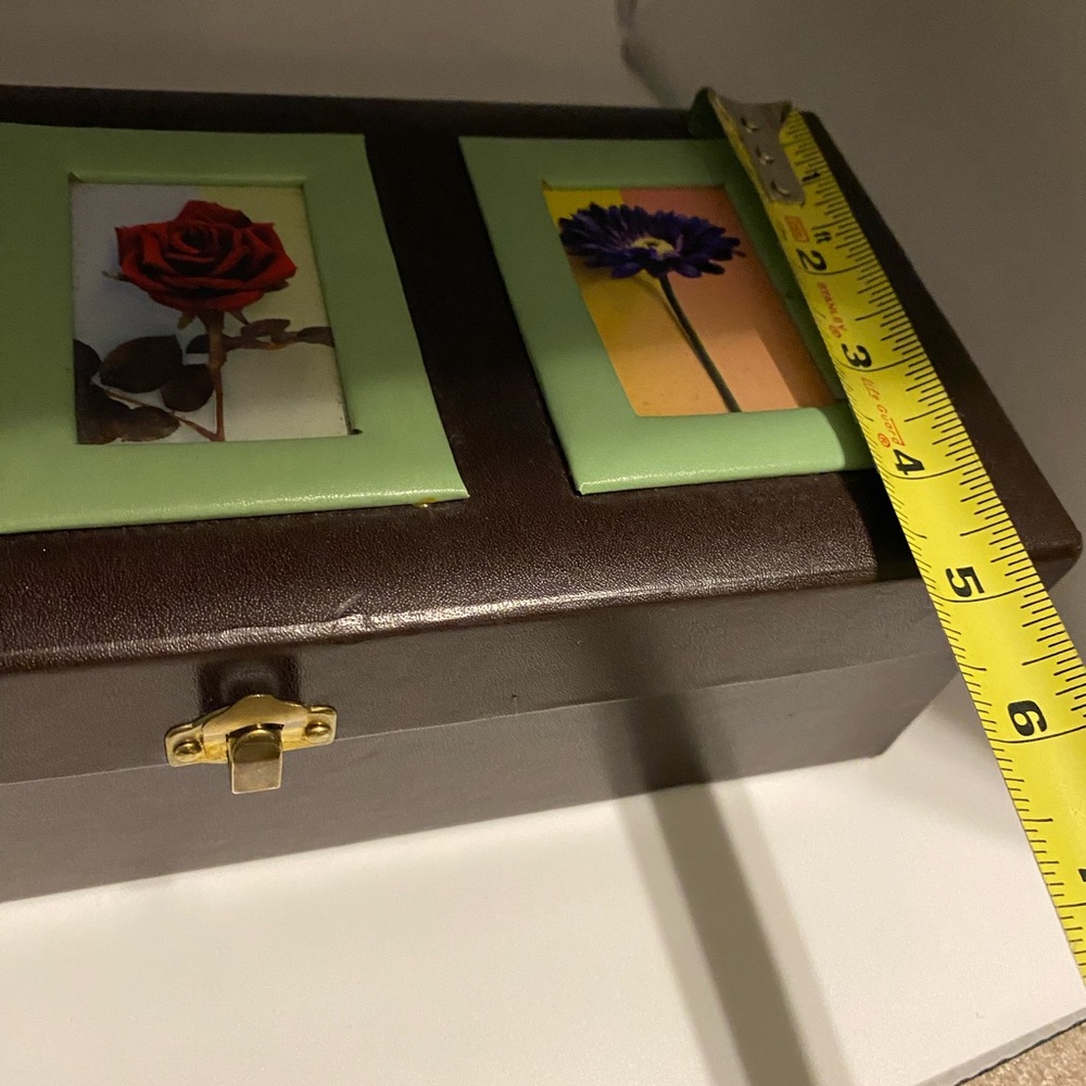 Hand Painted Vintage Jewelry Box: 12x5x4 - Picture 7 of 12